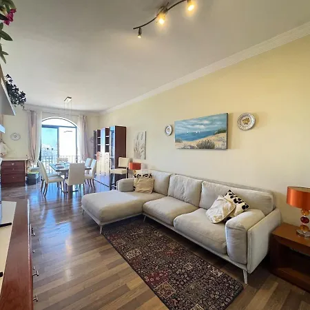 펜션 Entire 3 Bedroom With Terrace In St Julians - Near Spinola Bay *