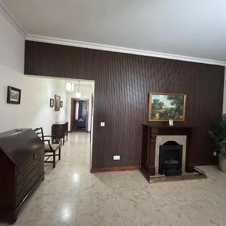Entire 3 Bedroom With Terrace In St Julians - Near Spinola Bay 펜션