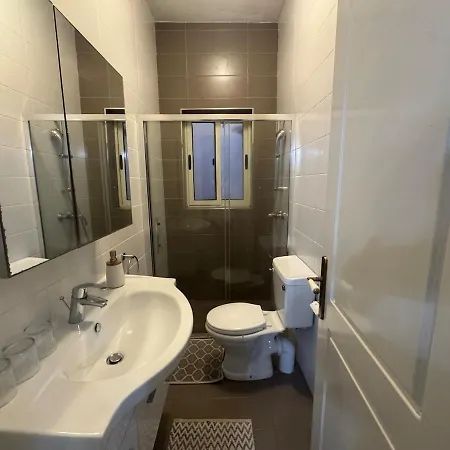 펜션 Entire 3 Bedroom With Terrace In St Julians - Near Spinola Bay *