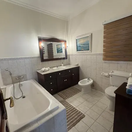 펜션 Entire 3 Bedroom With Terrace In St Julians - Near Spinola Bay